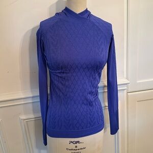 Lululemon top